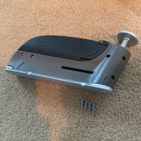 Insta Hang Picture Hanging Tool - Picture 3 of 4